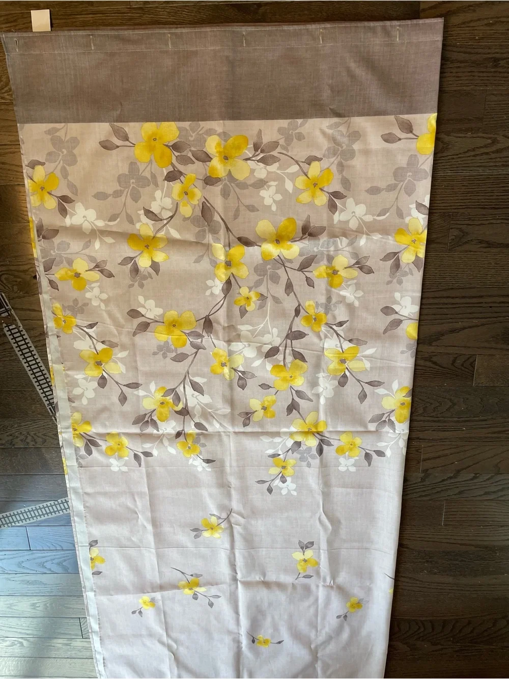 Embroidered Floral complete bathroom set